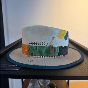 Beige Multi-Accent Women's Felt Hat with Decorative Band